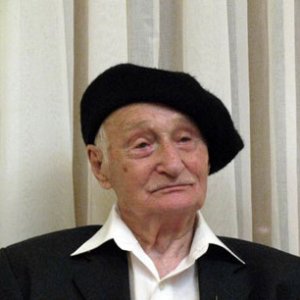 אלכסנדר בוגן