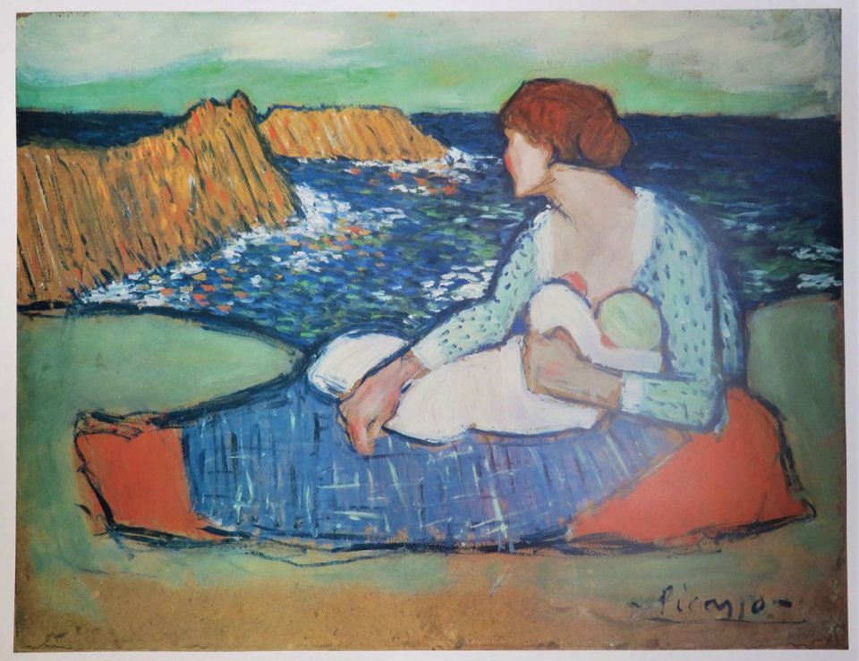 אמא וילד בחוף הים